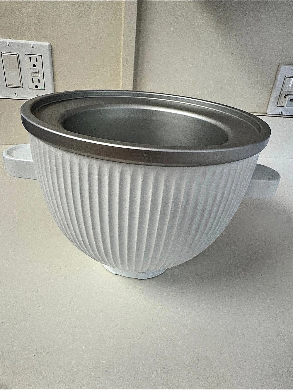 KitchenAid ice Cream Freezer Bowl White & Gray